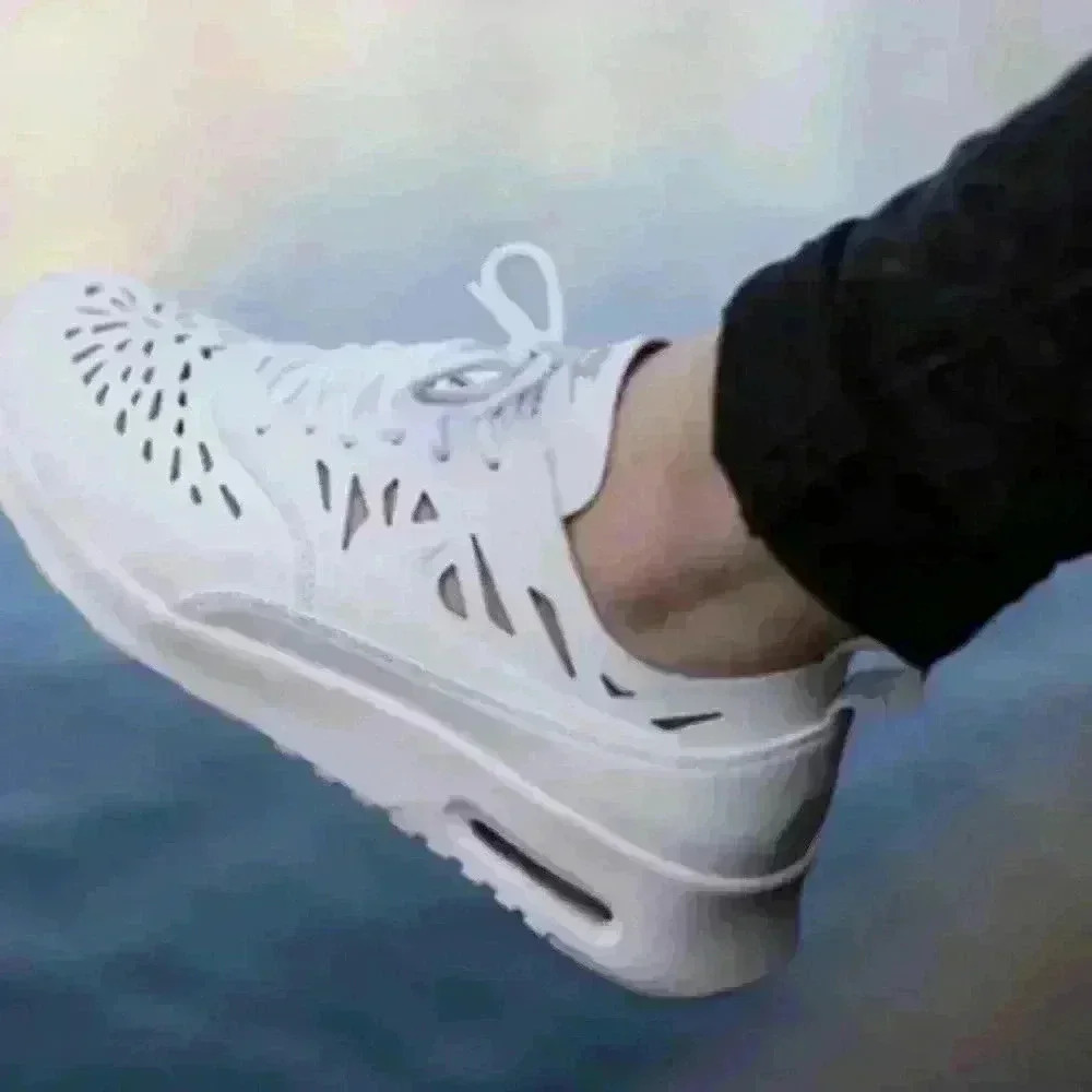 Nike Air Max Womens Jolie Thea White Leather Cut Out Stylish Sneaker 9